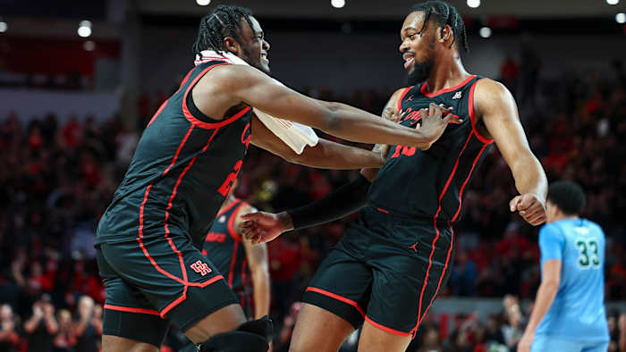 Houston Cougars basketball, forward Jarace Walker, forward J'Wan Roberts